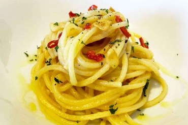 spaghetti_aglio_olio_peperoncino_2